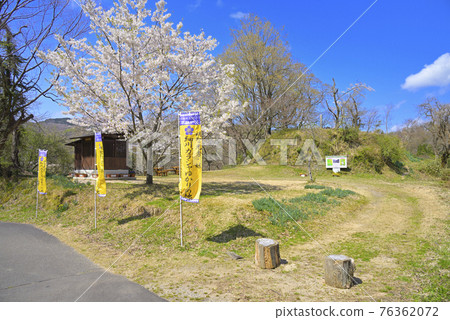 Midono Woman Castle Ruins Hosokawa Garasha Retreat (Kyotango City, Kyoto Prefecture) Midono Woman Castle Ruins Hosokawa Garasha Retreat (Kyotango City, Kyoto Prefecture) 76362072