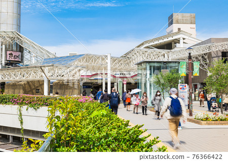 川崎市新百合丘站南口 川崎市新百合丘站南口 76366422