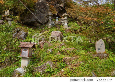 櫪木縣那須町Toge no Chaya茶館停車場附近的山神 76366426