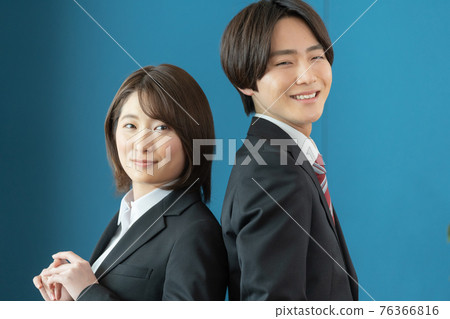 新成年男女 新成年男女 76366816