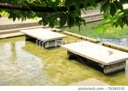 嘉出志川（沖繩縣絲滿市尾里市） 76368192