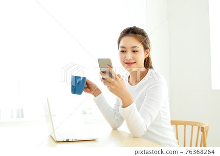 Young woman, lifestyle 76368264