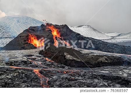 Fagradalsfjall volcanic eruption, Iceland Fagradalsfjall volcanic eruption, Iceland 76368597