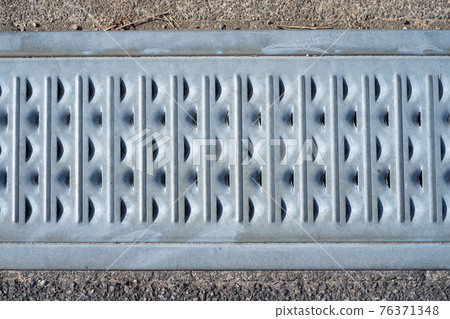 Gutter lid, grating, groove lid, U-shaped groove cover, iron lid 76371348