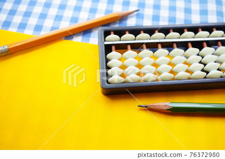 Abacus with a childish atmosphere Abacus with a childish atmosphere 76372980