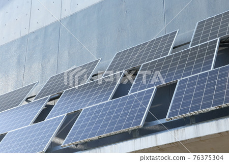 太陽能發電（體育館） 76375304