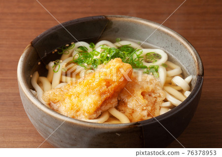 Kashiwaten Udon 76378953