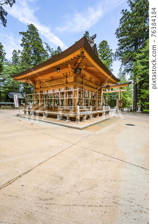 Hotaka Shrine (Azumino City) Kaguraden Hotaka Shrine (Azumino City) Kaguraden 76384184