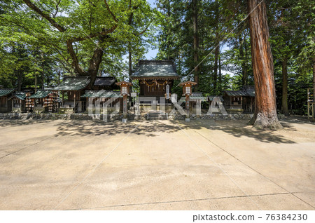 Hotaka Shrine (Azumino City) Wakamiya Shrine Hotaka Shrine (Azumino City) Wakamiya Shrine 76384230
