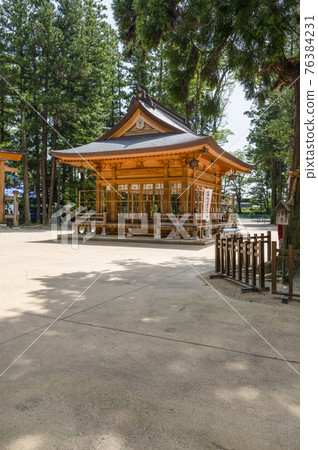 Hotaka Shrine (Azumino City) Kaguraden Hotaka Shrine (Azumino City) Kaguraden 76384231