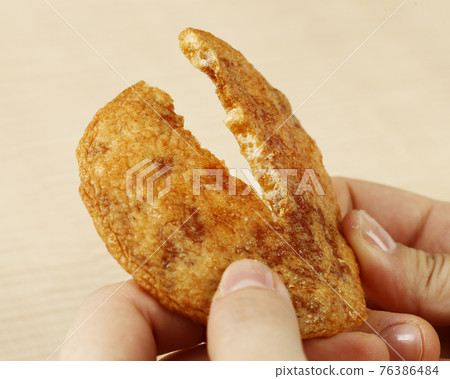 碎米餅 碎米餅 76386484