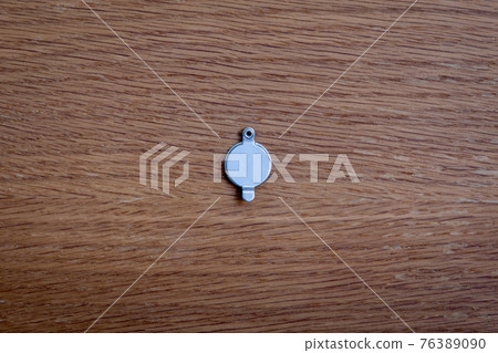 Door lens peephole. Wooden exterior doors. security and protection Door lens peephole. Wooden exterior doors. security and protection 76389090