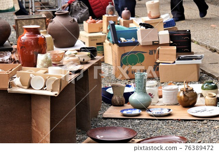 《古色古香的城市路面》 76389472