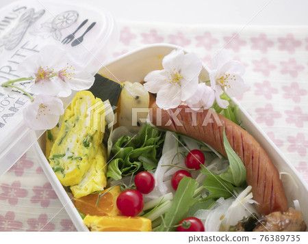 春天的形象可愛的午餐 春天的形象可愛的午餐 76389735