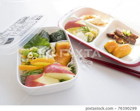 Morning dining table image Breakfast and lunch Morning dining table image Breakfast and lunch 76390299