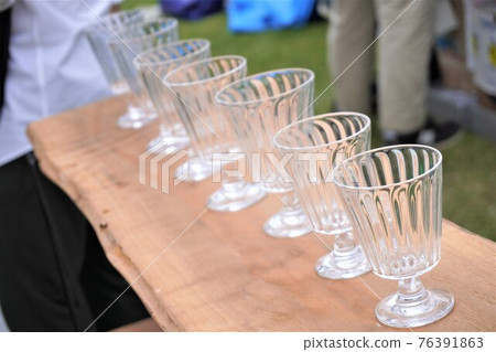 "Craft Market Glass with Feet" "Craft Market Glass with Feet" 76391863