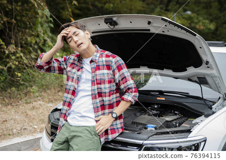 handsome Asian male model autumn travel concept handsome Asian male model autumn travel concept 76394115