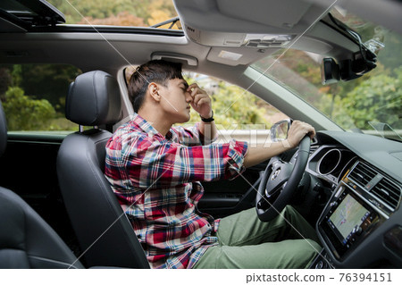 handsome Asian male model autumn travel concept handsome Asian male model autumn travel concept 76394151