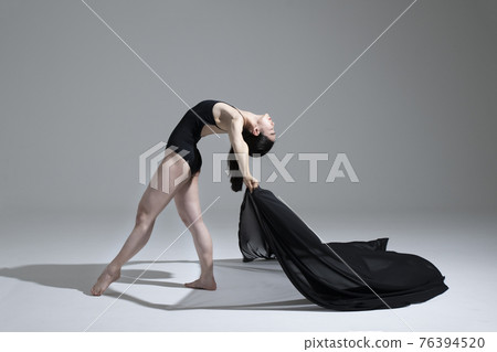 male and female couple modern contemporary dancers making moves in white background setting 76394520