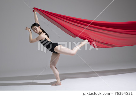 male and female couple modern contemporary dancers making moves in white background setting 76394551