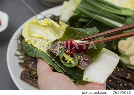 Gwamegi, Korean half-dried Pacific herring or Pacific saury 76395028