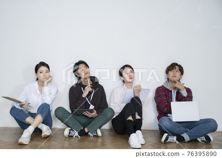 business, startup, people and teamwork concept 76395890