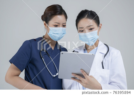 Covid virus medical staff concept Covid virus medical staff concept 76395894