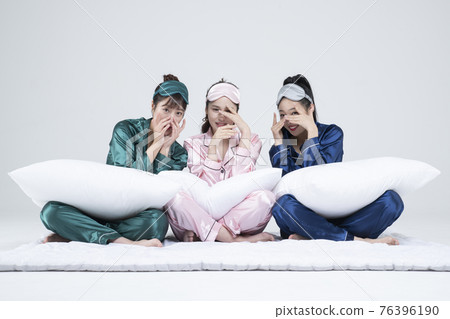girls, ladies pajama sleepoverparty concept girls, ladies pajama sleepoverparty concept 76396190