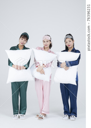 girls, ladies pajama sleepoverparty concept girls, ladies pajama sleepoverparty concept 76396231