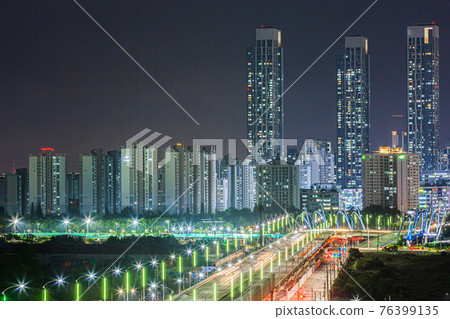 skyscape filled with buildings, apartments in Korea skyscape filled with buildings, apartments in Korea 76399135