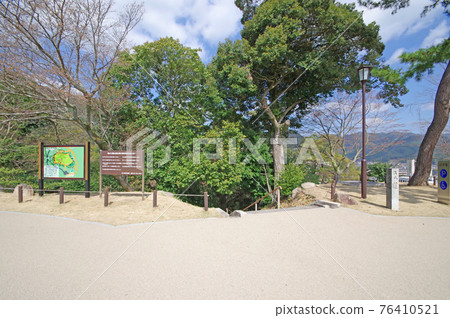 可眺望山口市全景的觀光景點龜山公園 可眺望山口市全景的觀光景點龜山公園 76410521