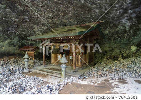 Amanoyasukawara Shrine and Amanoyasukawara Shrine Amanoyasukawara Shrine and Amanoyasukawara Shrine 76412501