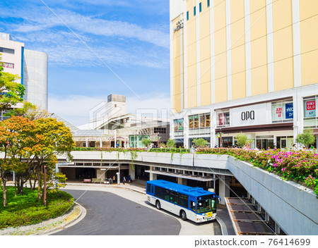 Kawasaki City Shin-Yurigaoka Station South Exit Bus Terminal Kawasaki City Shin-Yurigaoka Station South Exit Bus Terminal 76414699