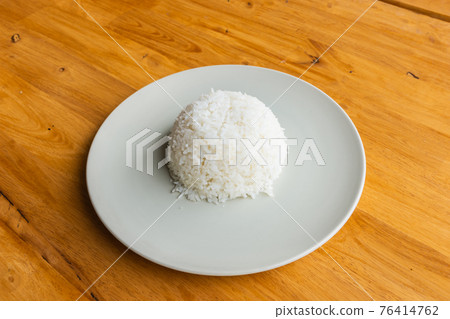 cooked rice cooked rice 76414762