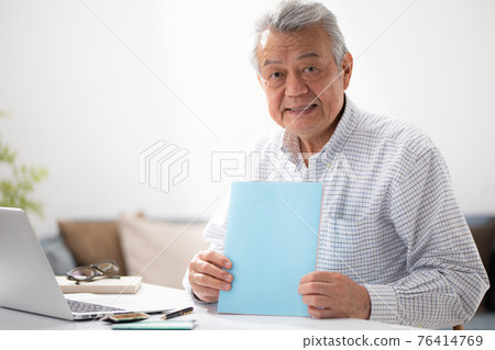 尾註高級男性 76414769