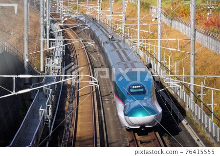 Tohoku Shinkansen E5 series Hayabusa bird's-eye view Tohoku Shinkansen E5 series Hayabusa bird's-eye view 76415555
