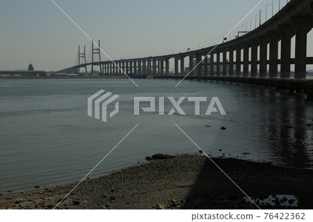 West Coast Expressway. West Sea Bridge. Main tower. Expressway West Coast Expressway. West Sea Bridge. Main tower. Expressway 76422362