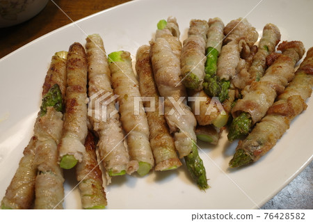 Very delicious home cooking in Japan 76428582