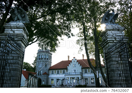 Attractions in Tallinn Estonian History Museum (Maryamae Palace) 76432007