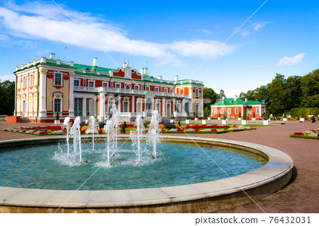 Art Museums in Kadrioru kunstimuuseum Tallinn 76432031