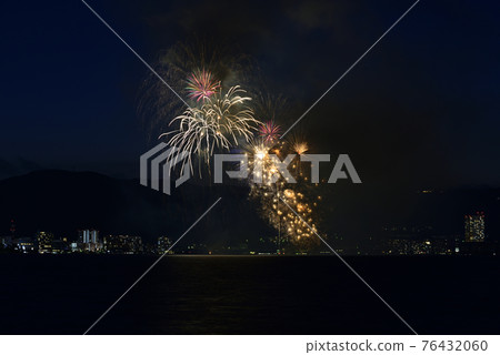 Lake Biwa Large Fireworks Festival 76432060
