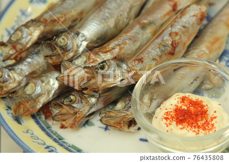 Shishamo Shishamo 76435808