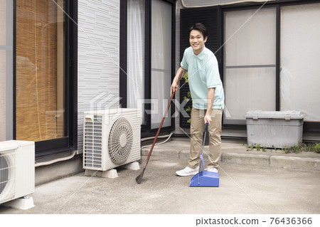 掃房子的清潔工 76436366