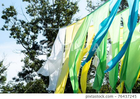 Biwako Hakodateyama's rainbow-colored curtain Biwako Hakodateyama's rainbow-colored curtain 76437245