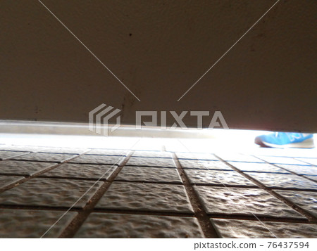 Beyond the door Beyond the door 76437594