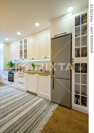 cozy modern well designed kitchen interior cozy modern well designed kitchen interior 76438619