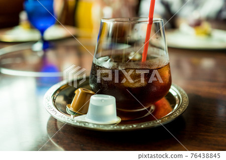 冰茶 76438845