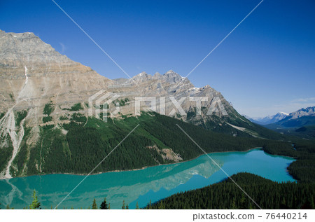 Peyto lake in the morning Canadian Rockies in the summer Peyto lake in the morning Canadian Rockies in the summer 76440214