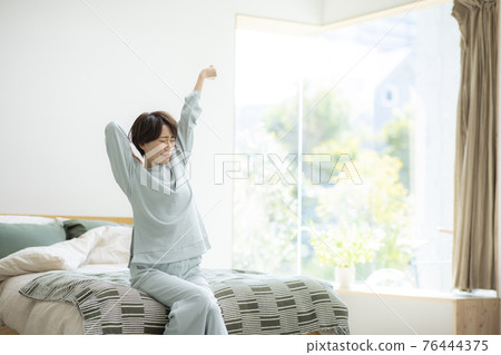 Sleep image Sleep image 76444375