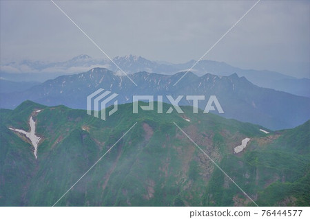 淺草山的毛毛山和越後山 76444577